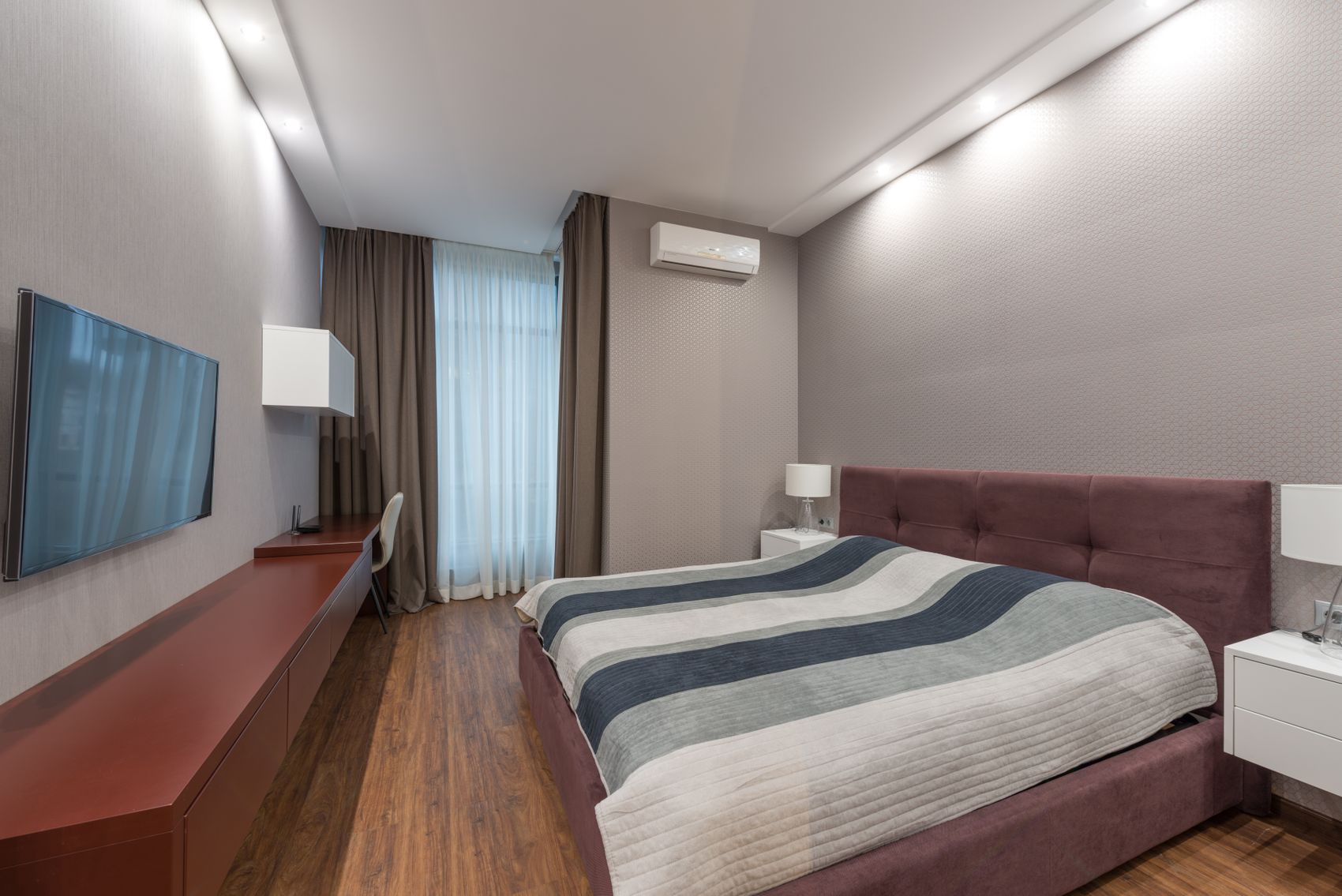 Hotel bedroom stock photograph illustrating the Veld Room concept